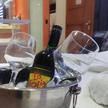 Motel La Folia ريبيراو بريتو المظهر الخارجي الصورة