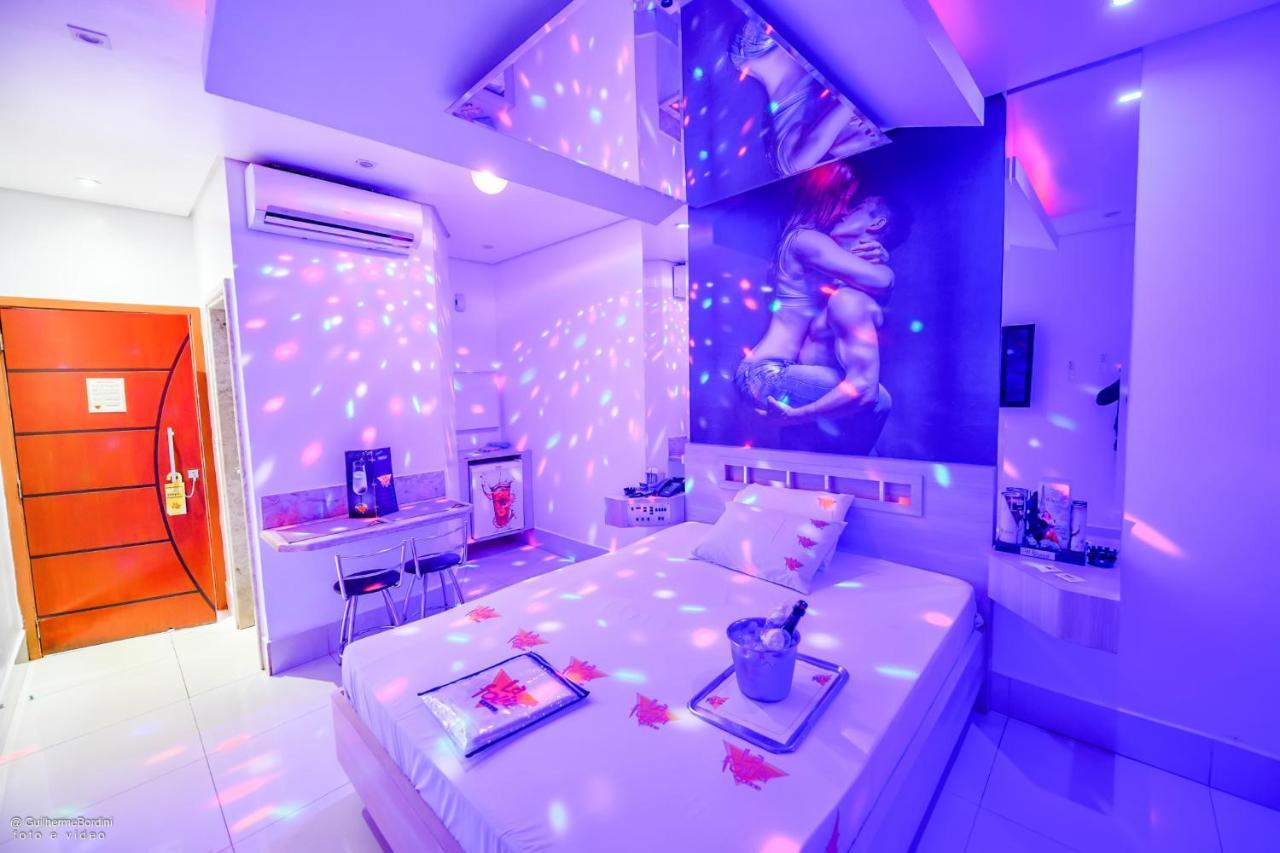 Motel La Folia ريبيراو بريتو المظهر الخارجي الصورة