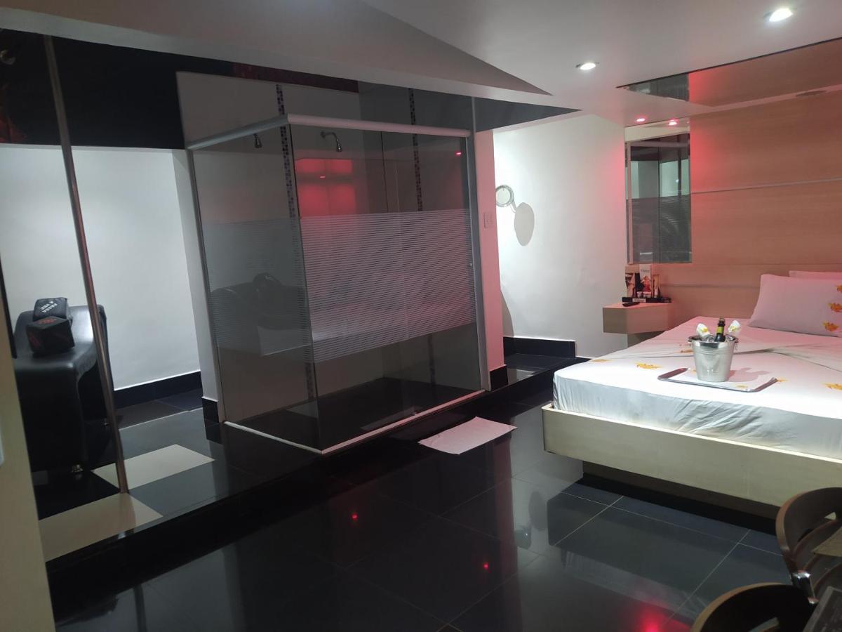 Motel La Folia ريبيراو بريتو المظهر الخارجي الصورة
