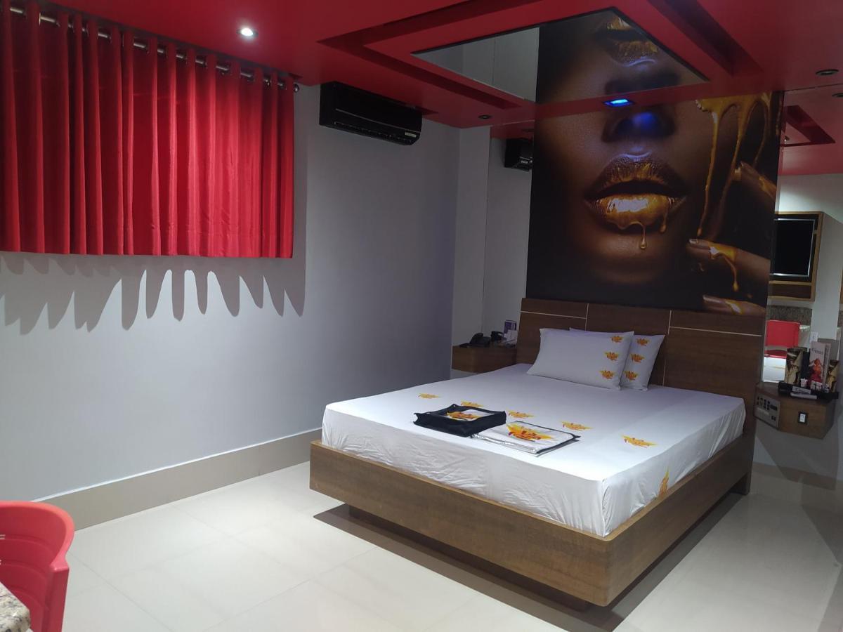 Motel La Folia ريبيراو بريتو المظهر الخارجي الصورة